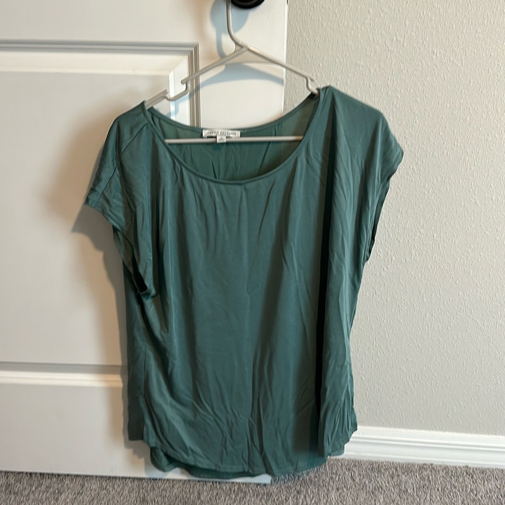 Green envelope size XL